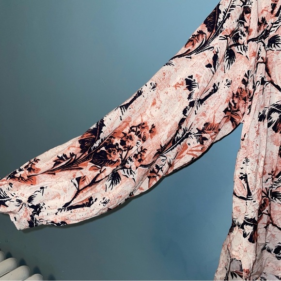 Free People We the Free Floral Its A Vibe Button Down Shirt Size Small - Picture 4 of 7